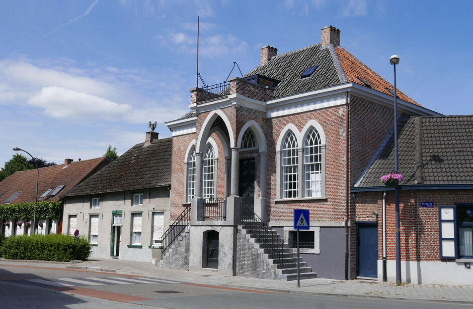 Gebouw voor gemengd gebruik te huur in Wuustwezel